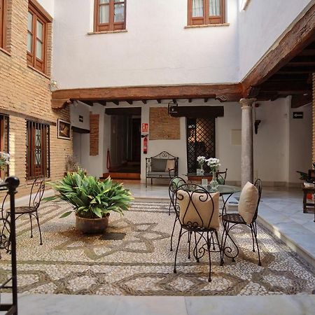 Charminghomesgranada Aljibe Antiguo Luaran gambar